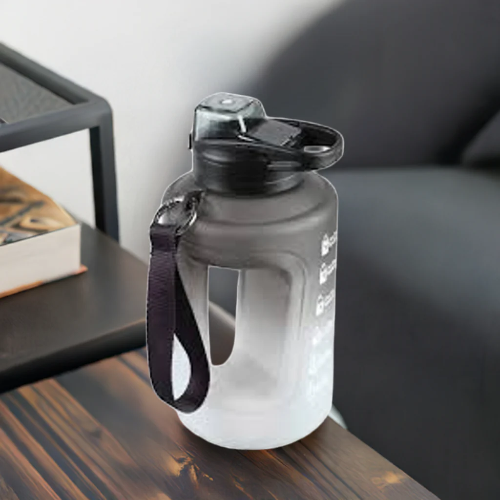 1.9L Sports Water bottle. - Image 3