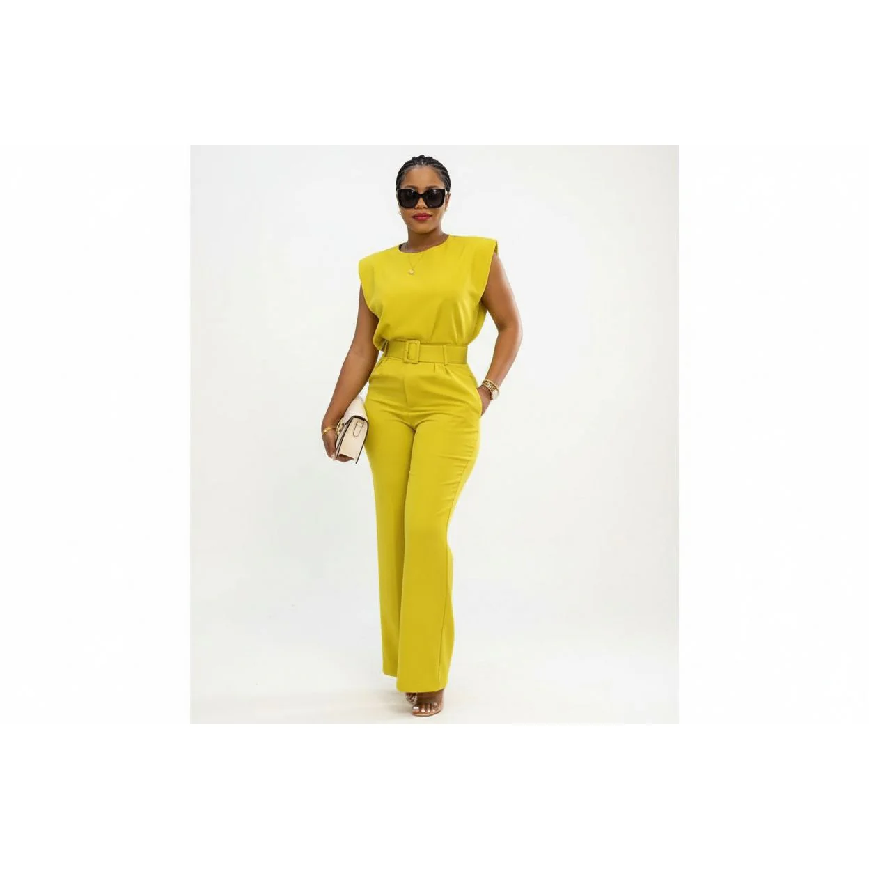 Sleeveless Round Neck Top & Trousers set.