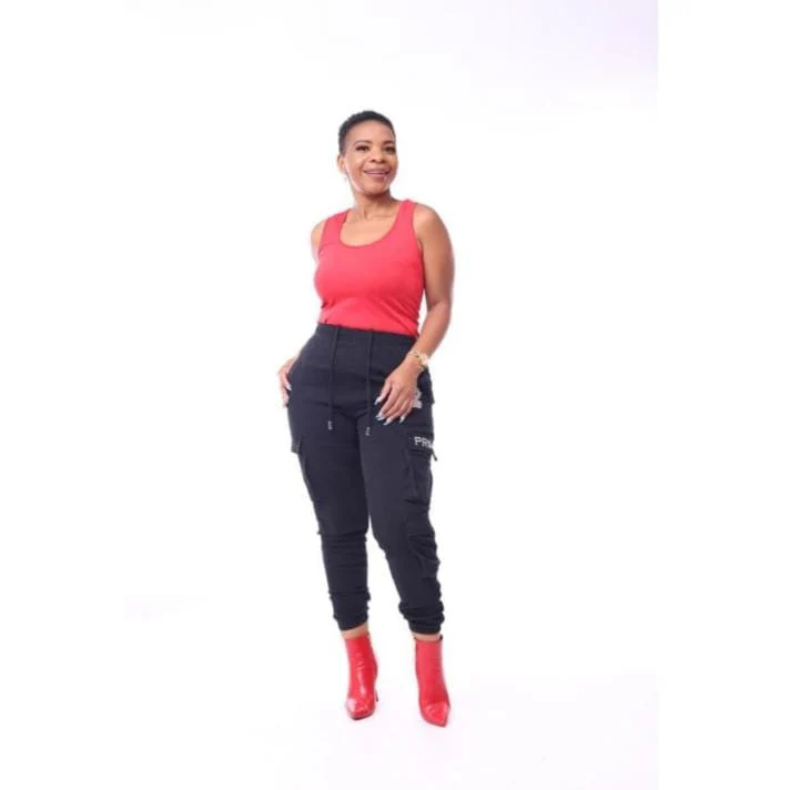 Solid Color Side Pocket Pant - Image 4