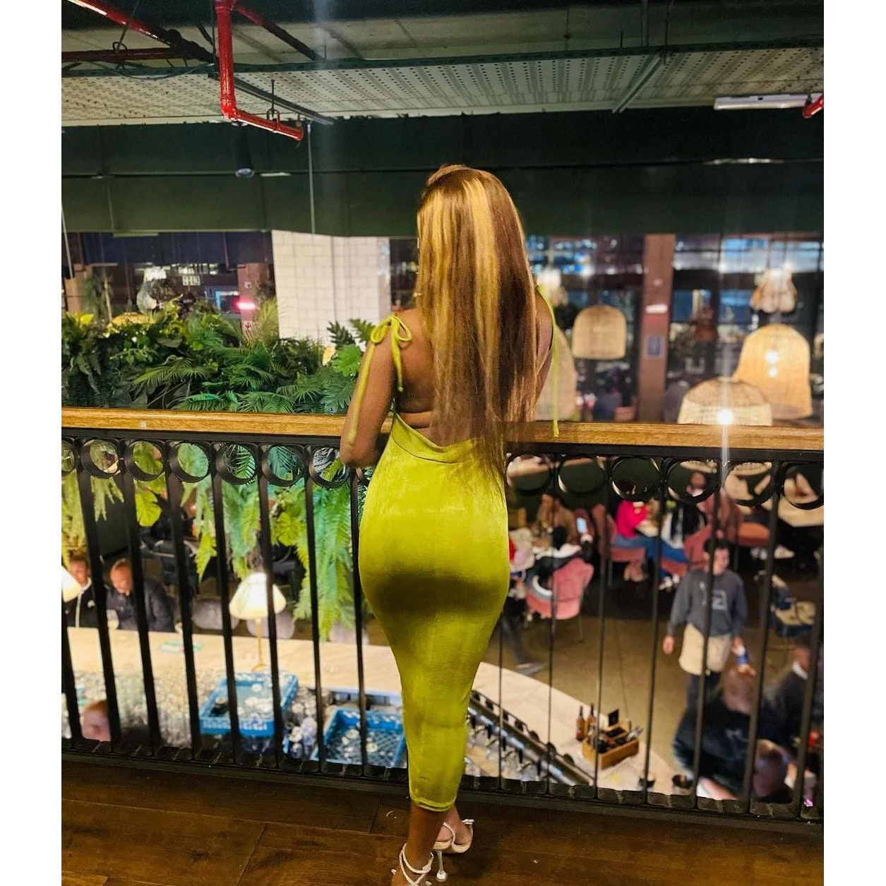 Backless Bodycon Dress. - Image 5