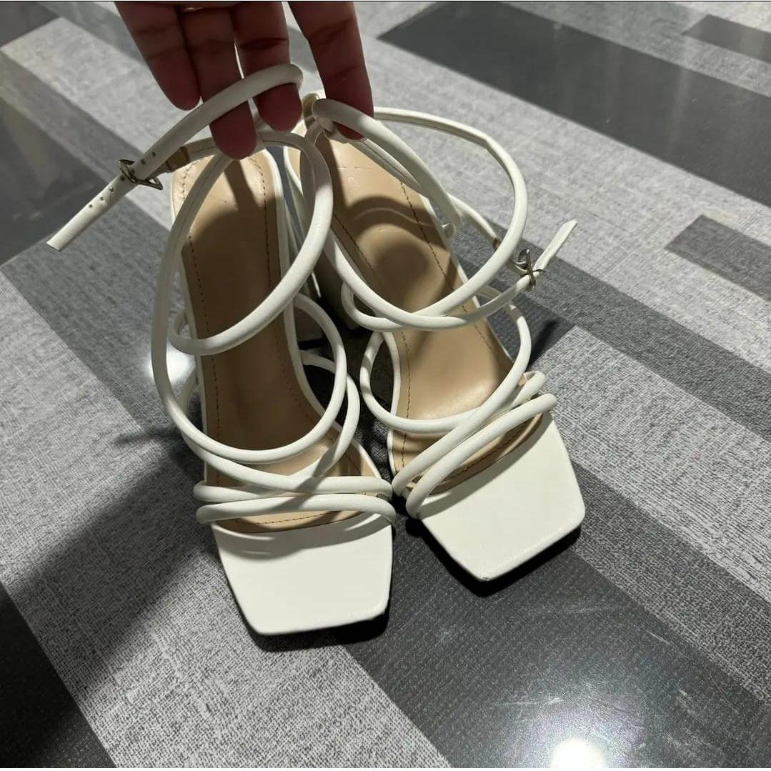 Criss Cross Heeled Ankle Strap Sandals - Image 4