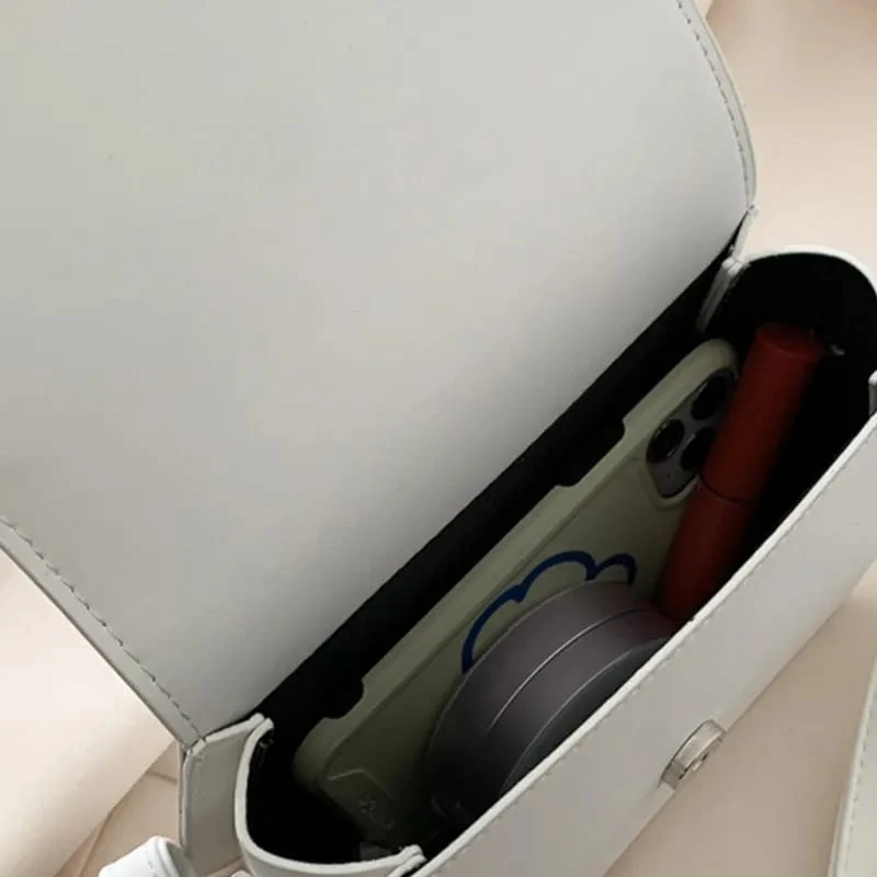 Crossbody Flap Handbag - Image 4