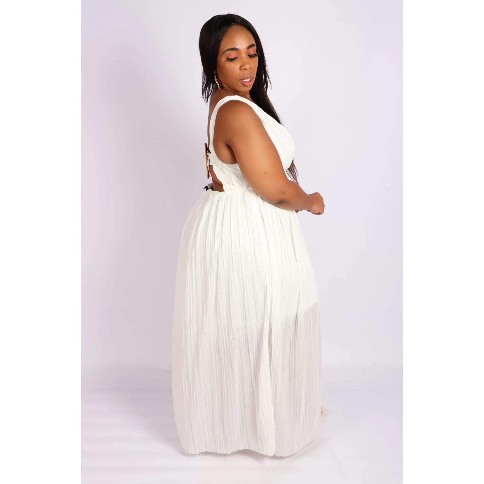 Deep V-Neck Pleated Maxi dress  - Image 15