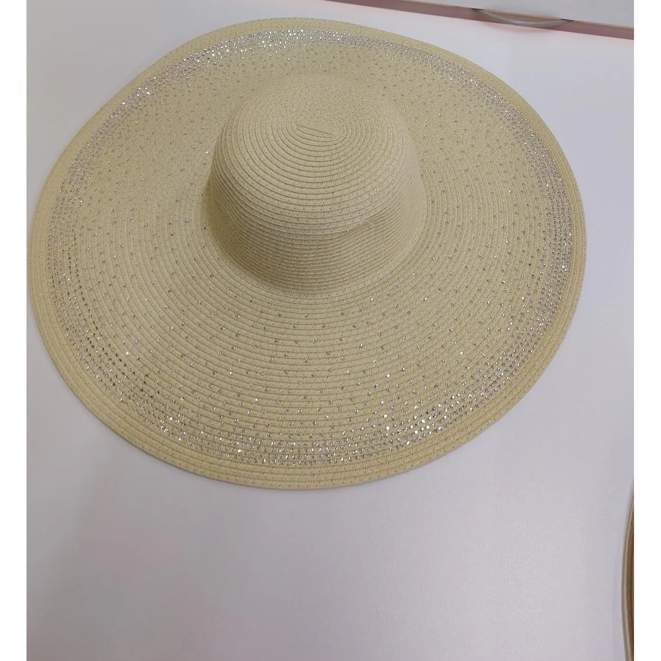 Diamond Pearls Decor Wide Brim Straw Hat - Image 9