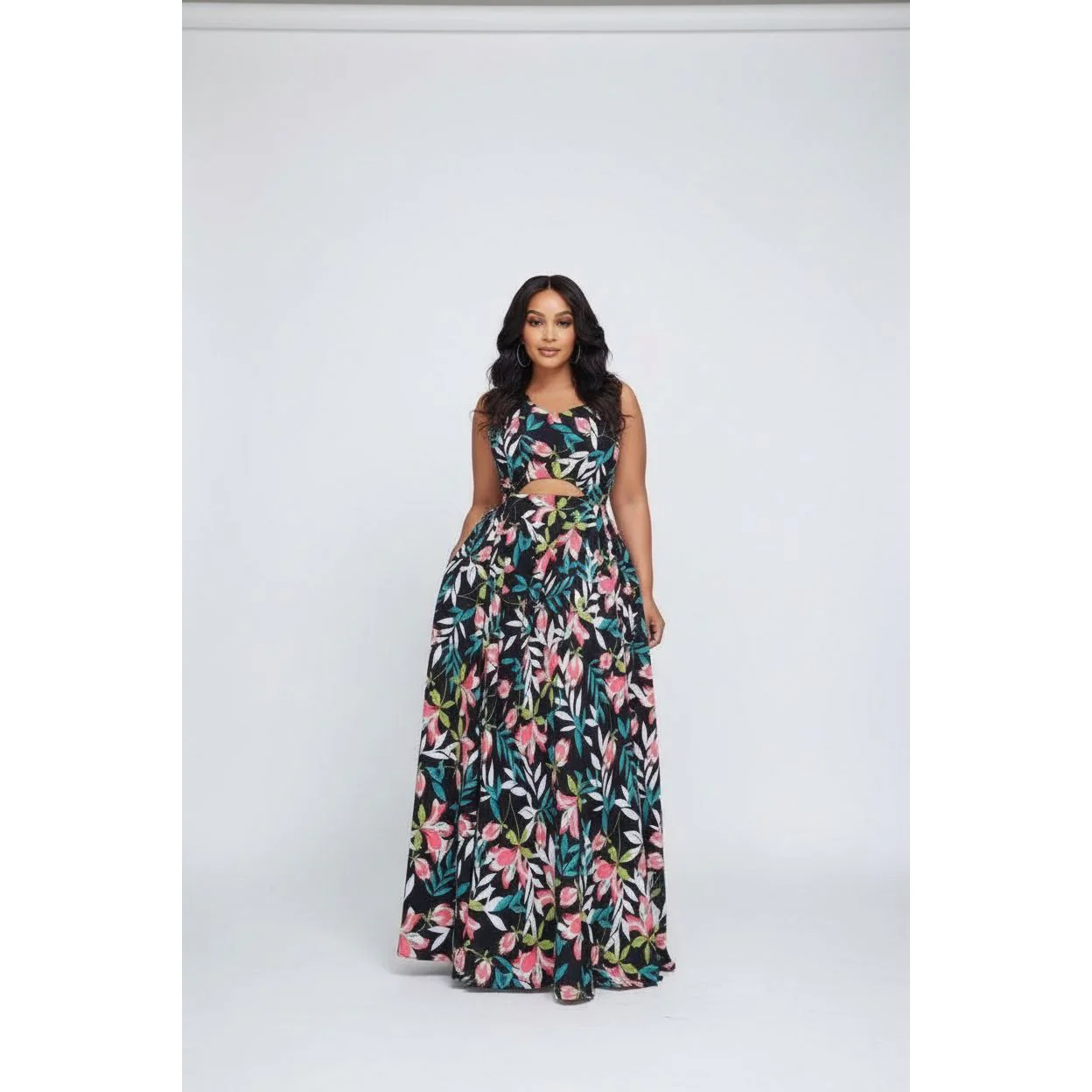 Elegant Floral Sleeveless Maxi Dress