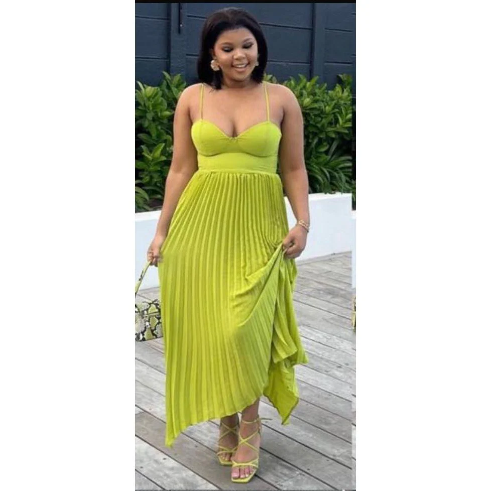 Elegant Pleated Midi Dress - Image 6