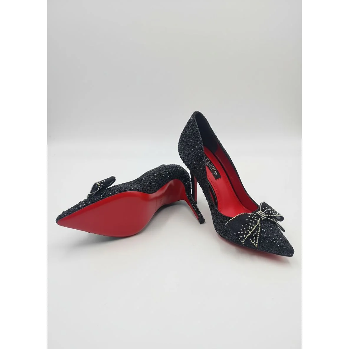 Elegant Pointed Bowknot Rhinestone Stilettos