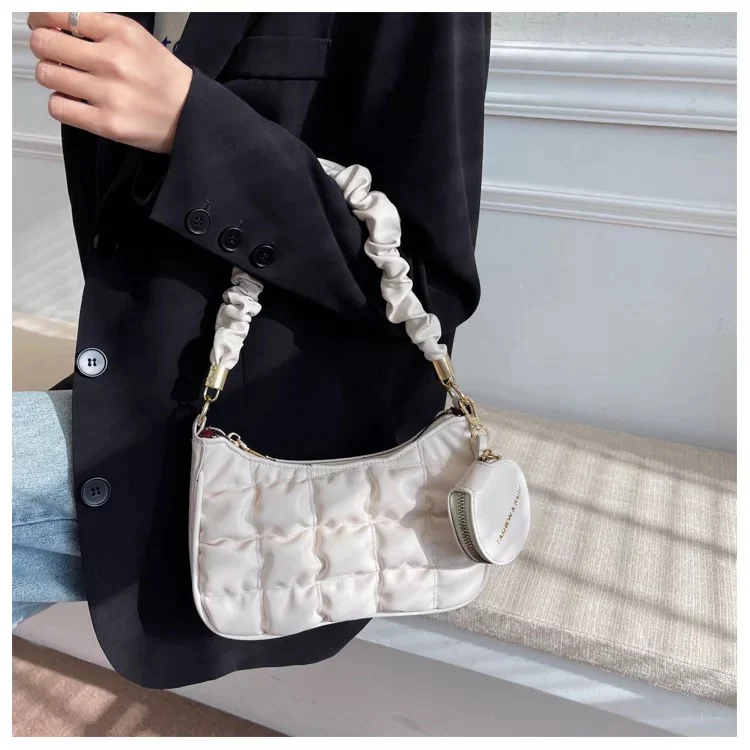 Fashion Retro Shoulder Messenger Bag - Image 3