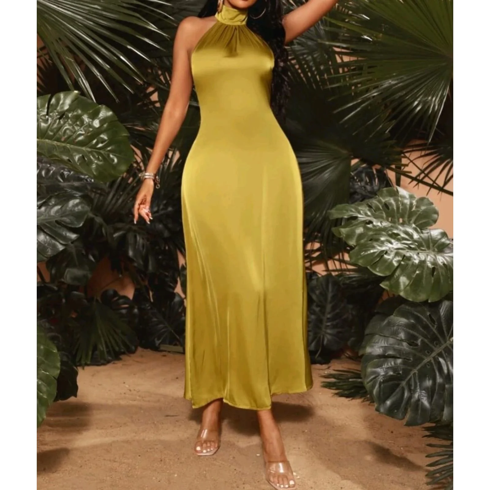 Halter Neck Sleeveless Backless Dress - Image 8