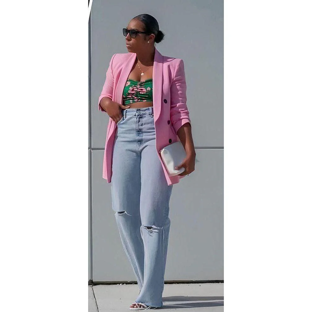 High Waist Ripped Straight Leg Jeans. - Image 2