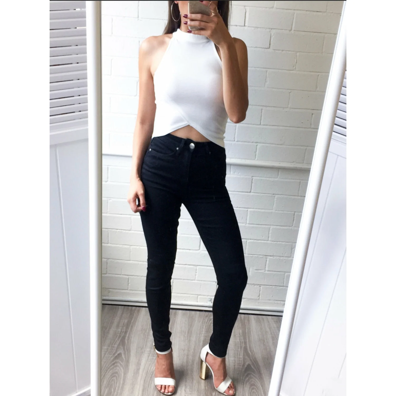 Plus-Size High Waisted Black skinny Jeans - Image 3