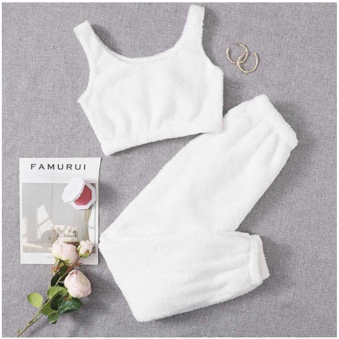 High Waisted Pants and Crop Top Sweater Set - Image 3