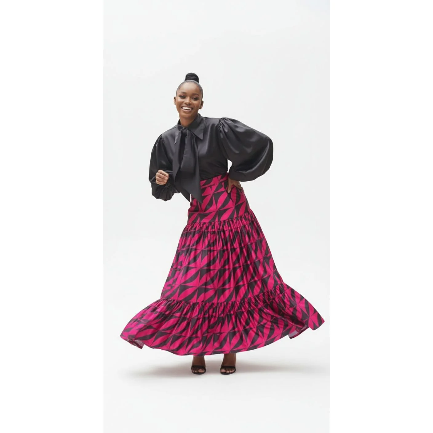 High Waisted Pleated Skirt - Image 3