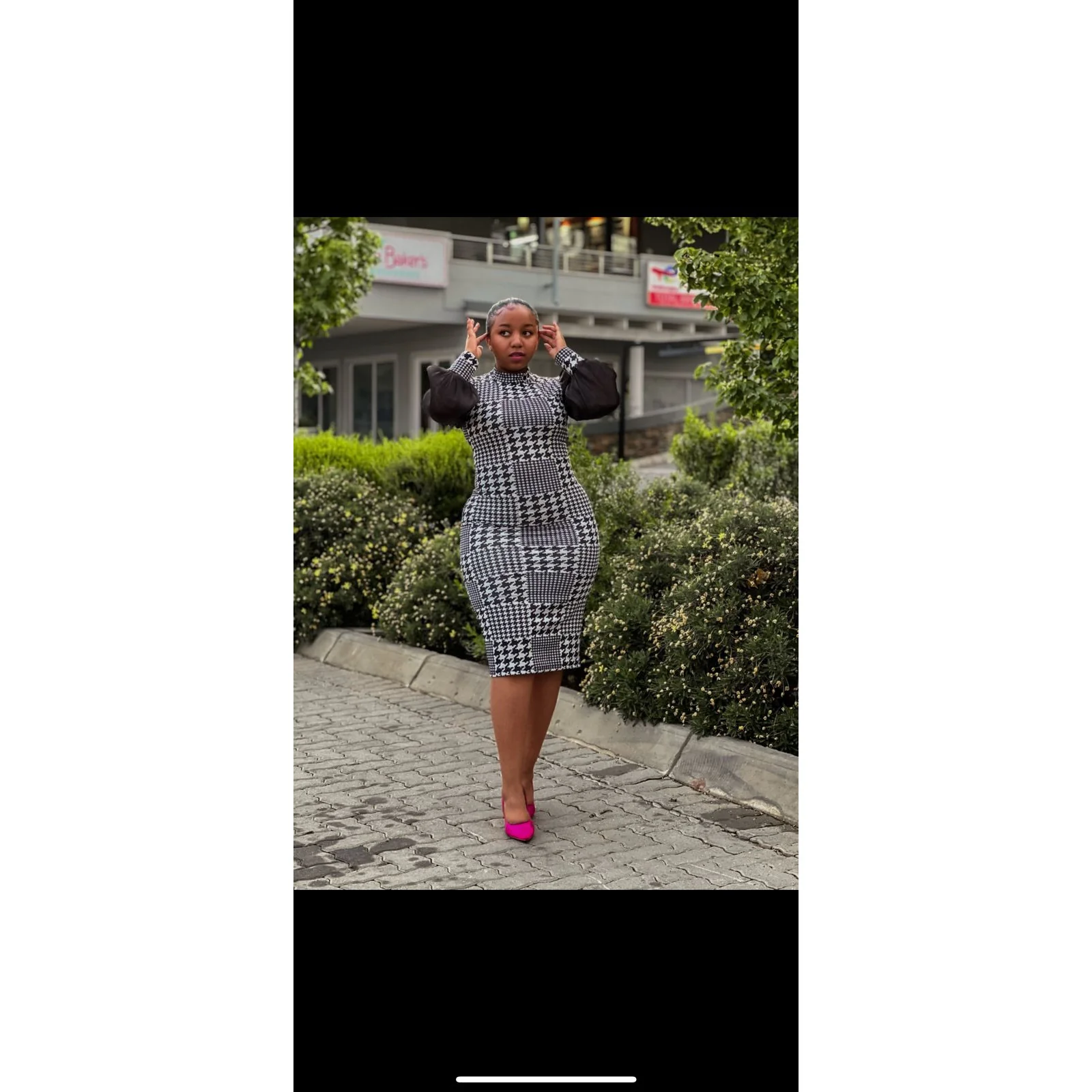 Houndstooth Print Mesh Sleeve Dress - Image 11