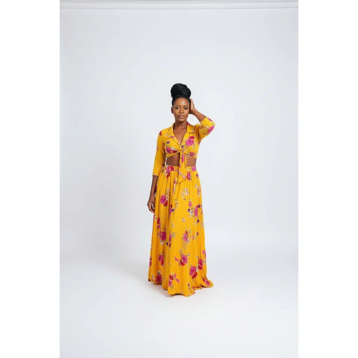 High Waisted skirt and top yellow twin set. - Image 2
