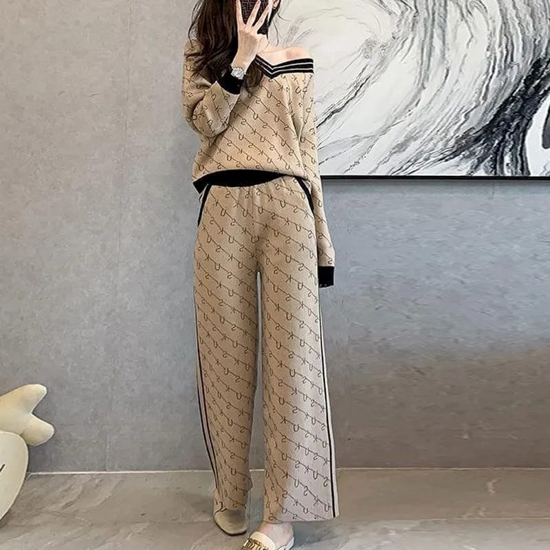 Knitted 2 piece Set - Image 4