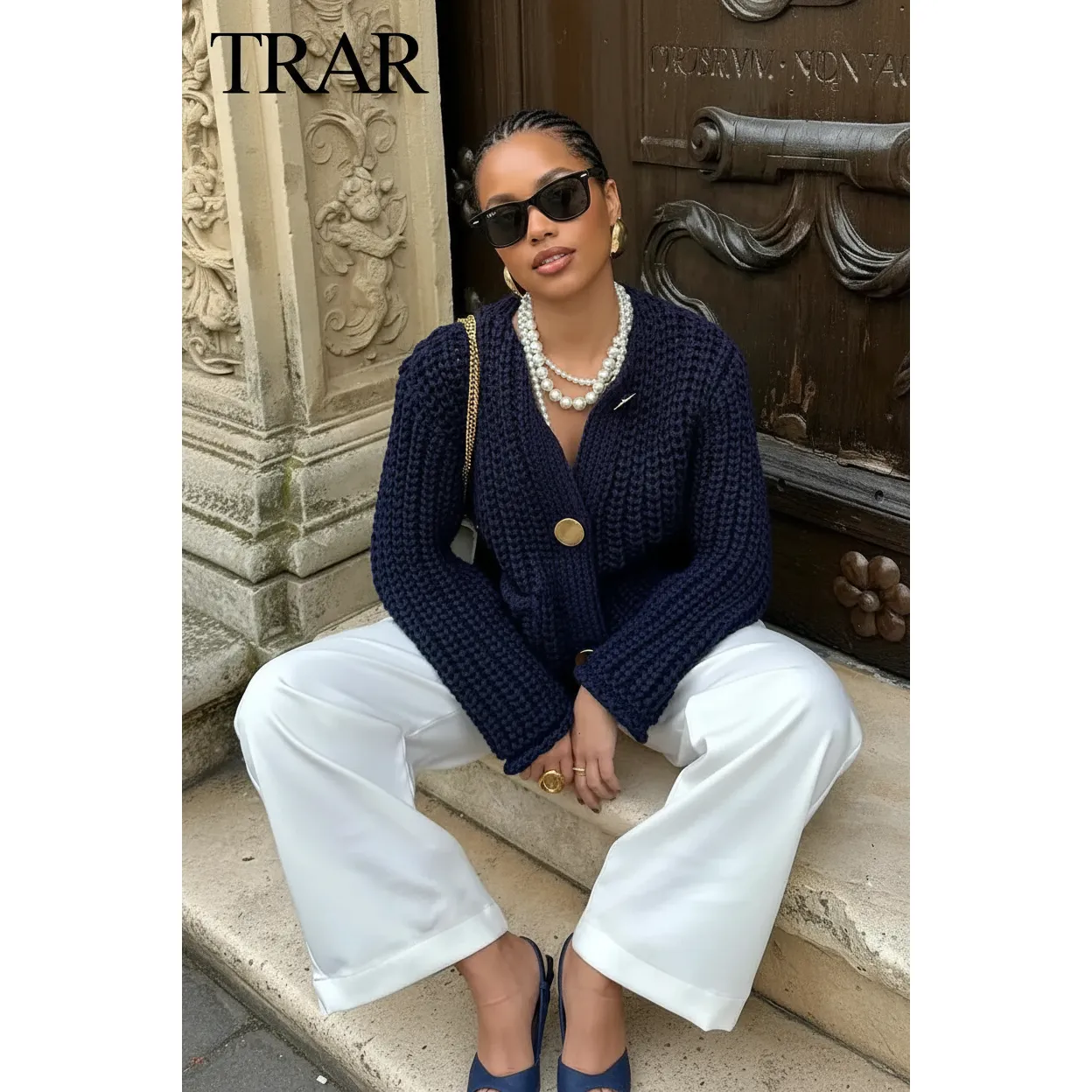 Knitted V-Neck Contrast Long Sleeve Cardigan - Image 3
