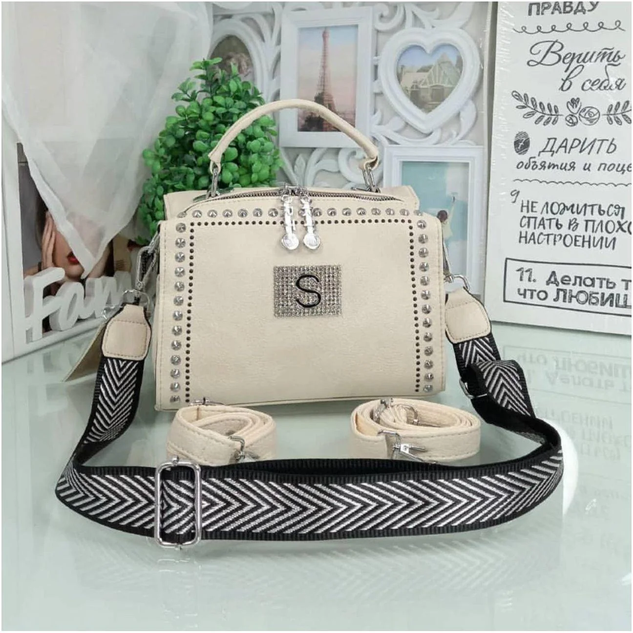 Leather Studs and Rocks Handbag. - Image 3