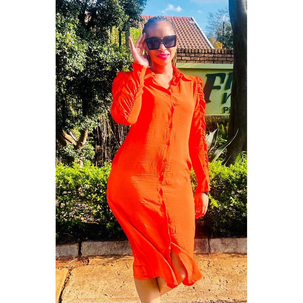 Long Sleeve Buttoned Dress - Image 2