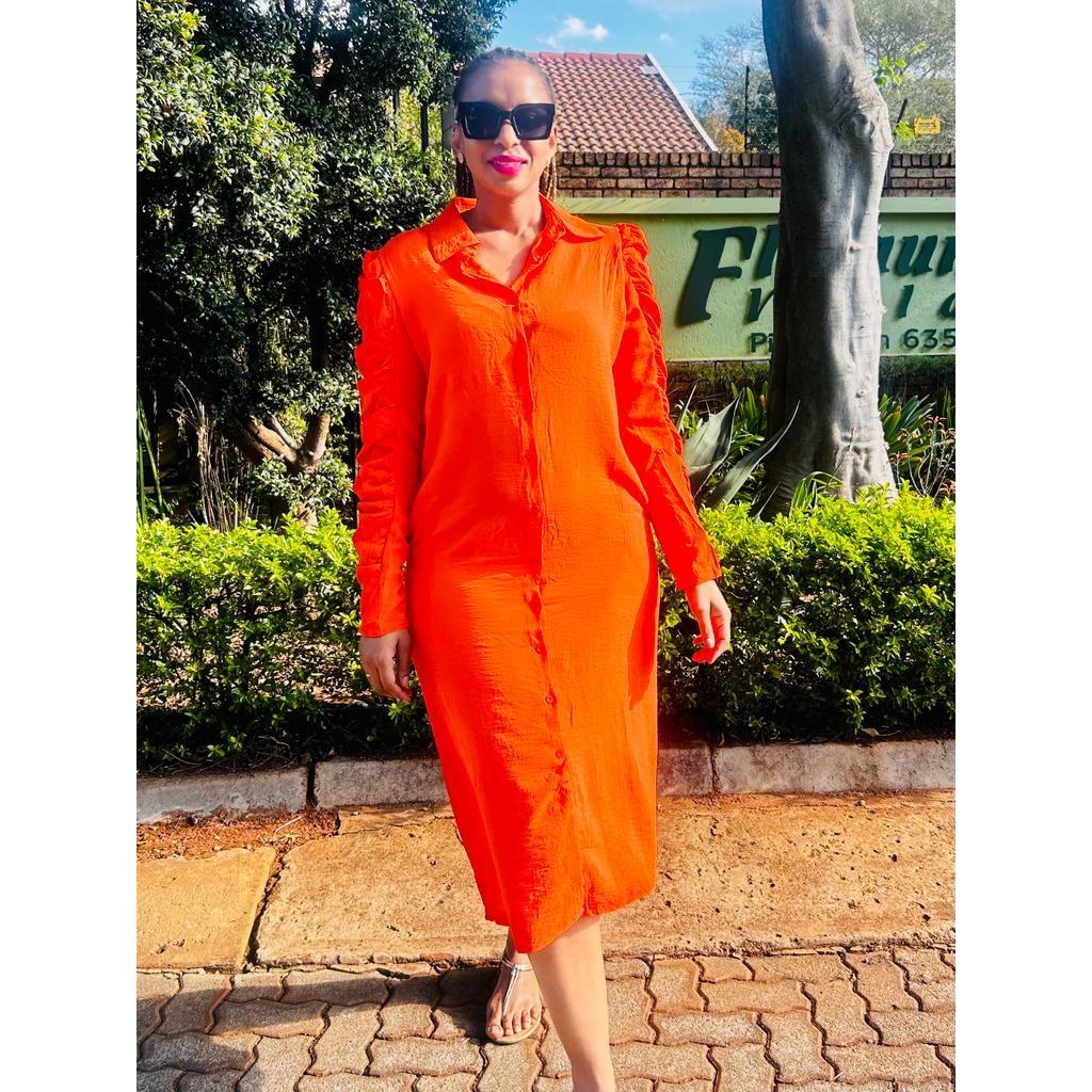 Long Sleeve Buttoned Dress - Image 3