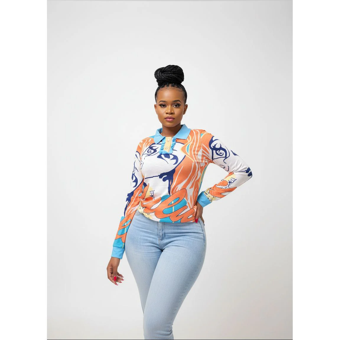 Long-sleeve Printed Lapel Knitted Pattern Top.