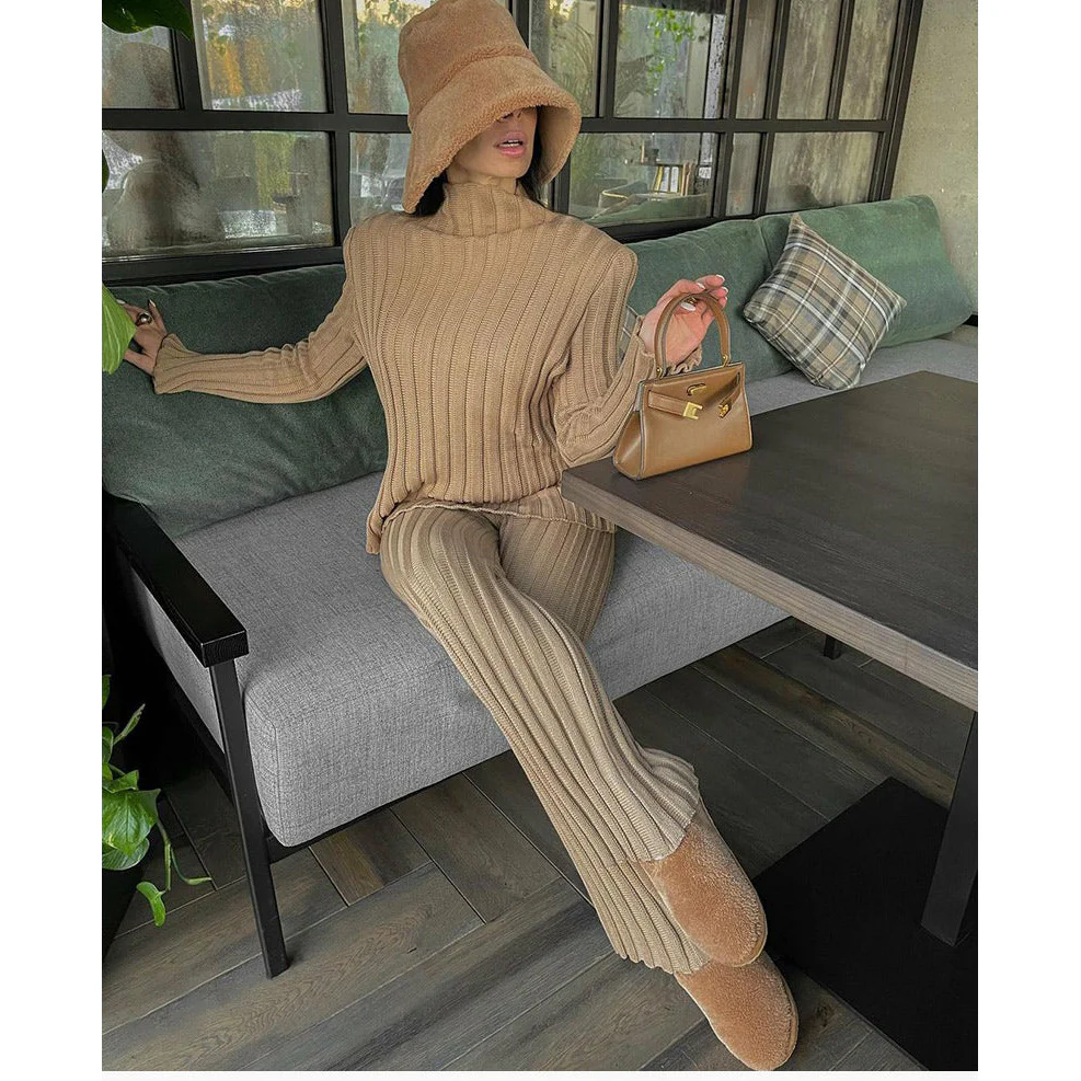 Long sleeve Sweater Kniited Set  - Image 2