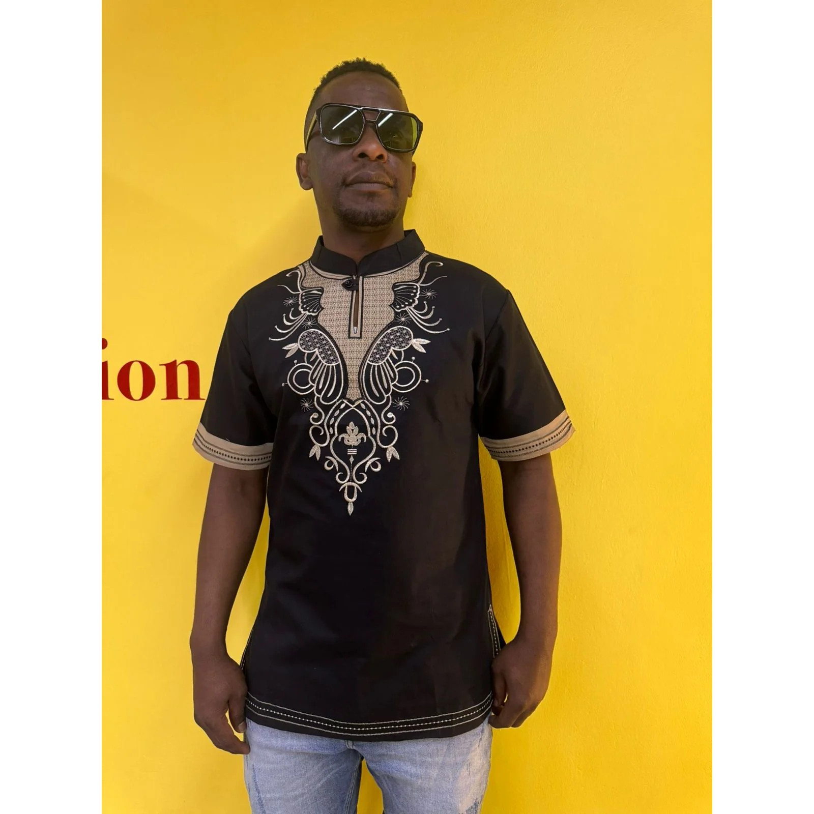 Mens African Vintage Embroidered T-Shirt - Image 16