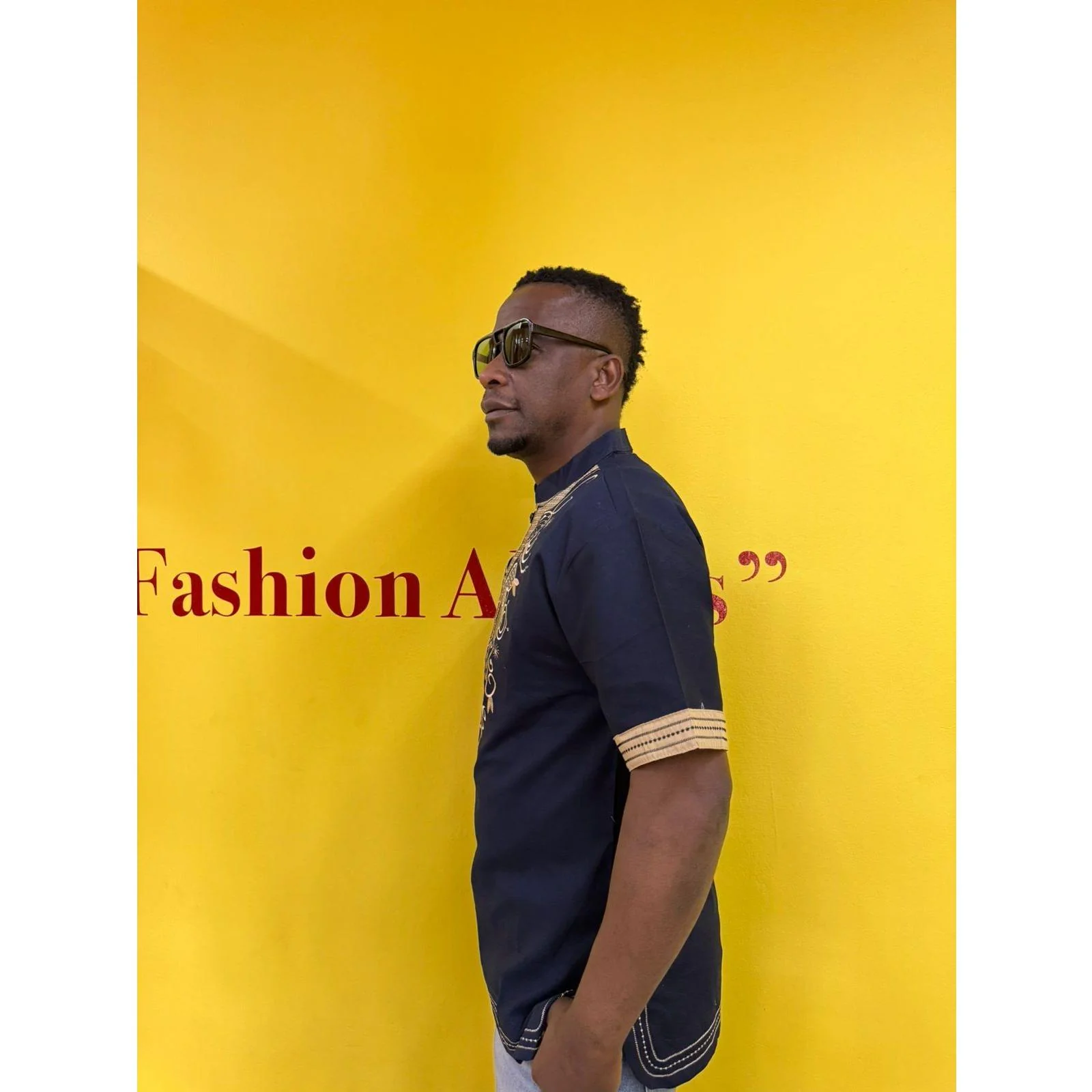 Mens African Vintage Embroidered T-Shirt - Image 4