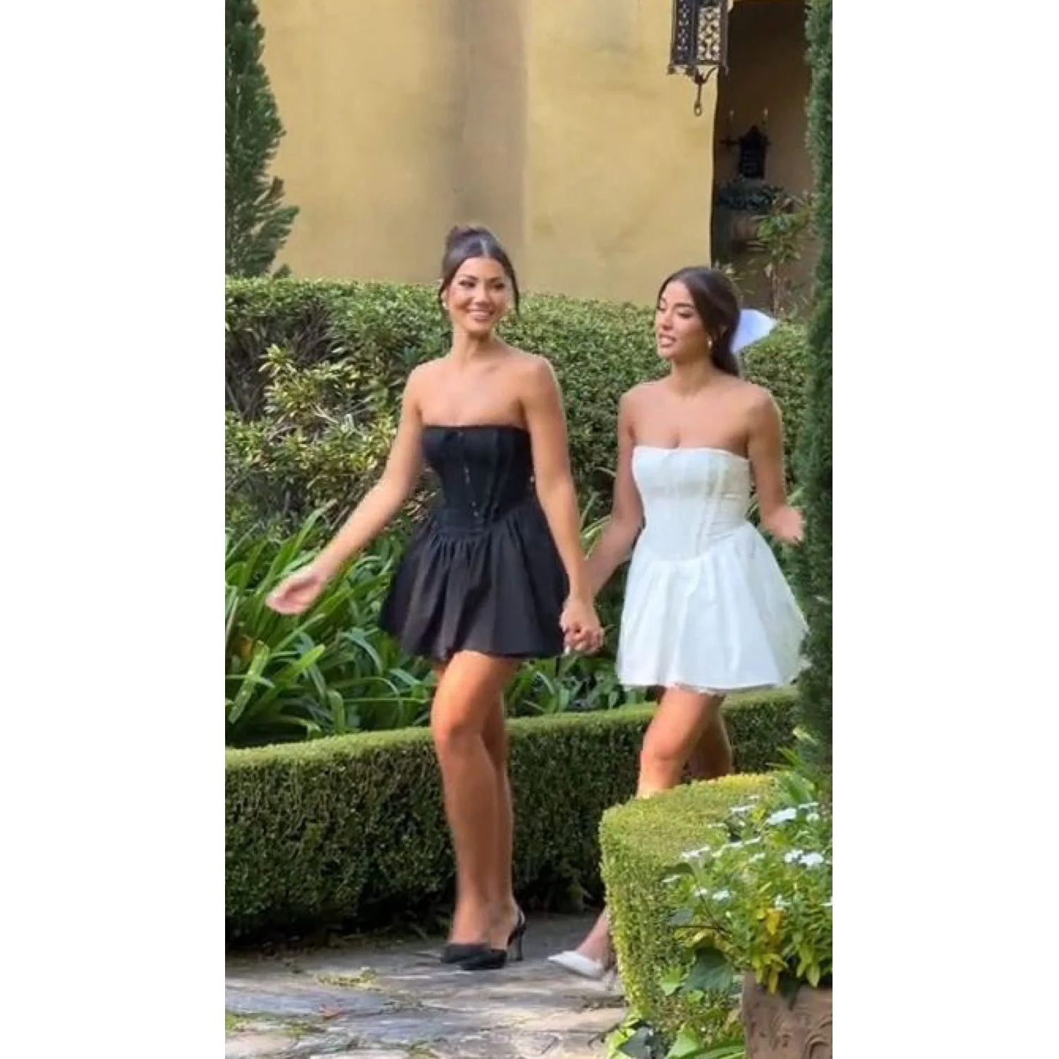 Mesh Strapless A-line Dress. - Image 2