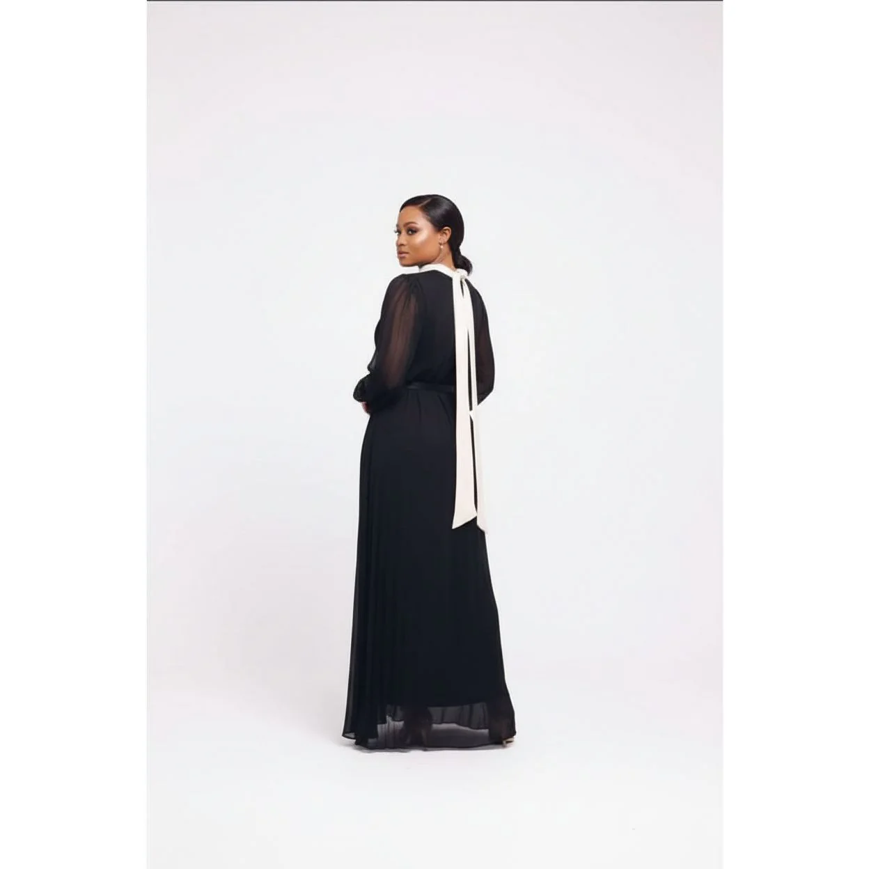O-Neck Long Sleeve Pleated with Nude Trim Patchwork Dress - Image 2