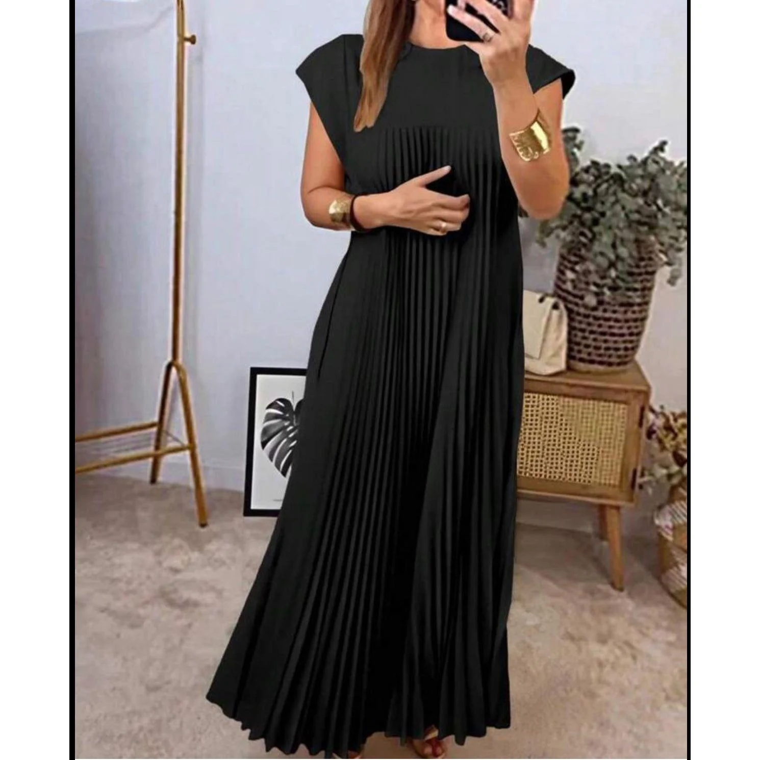O-Neck sleeveless pleated elegant dress. - Image 11