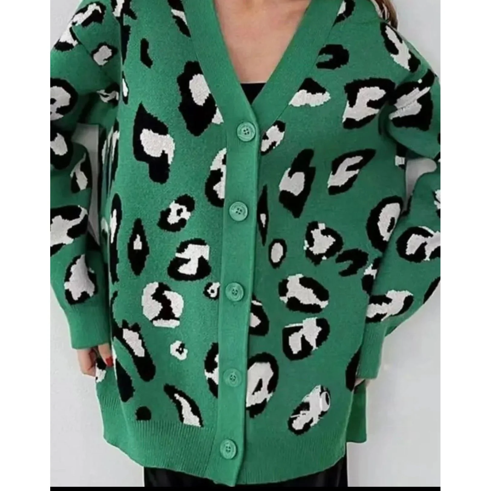 Over size winter Cardigan - Image 9