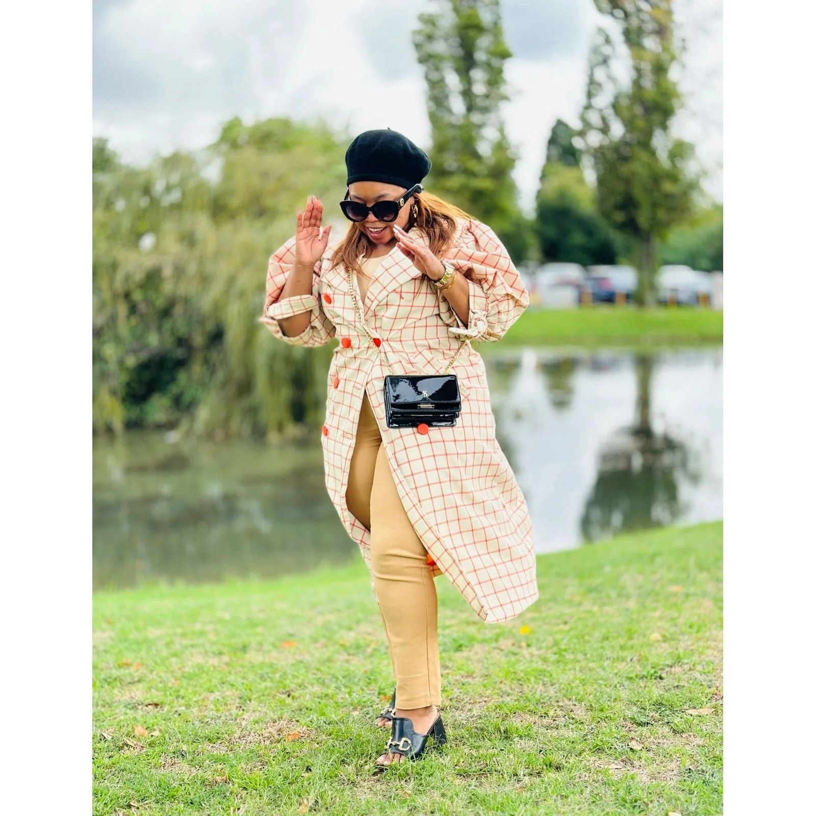 Plaid Double Breasted Short Sleeve Coat - Image 10