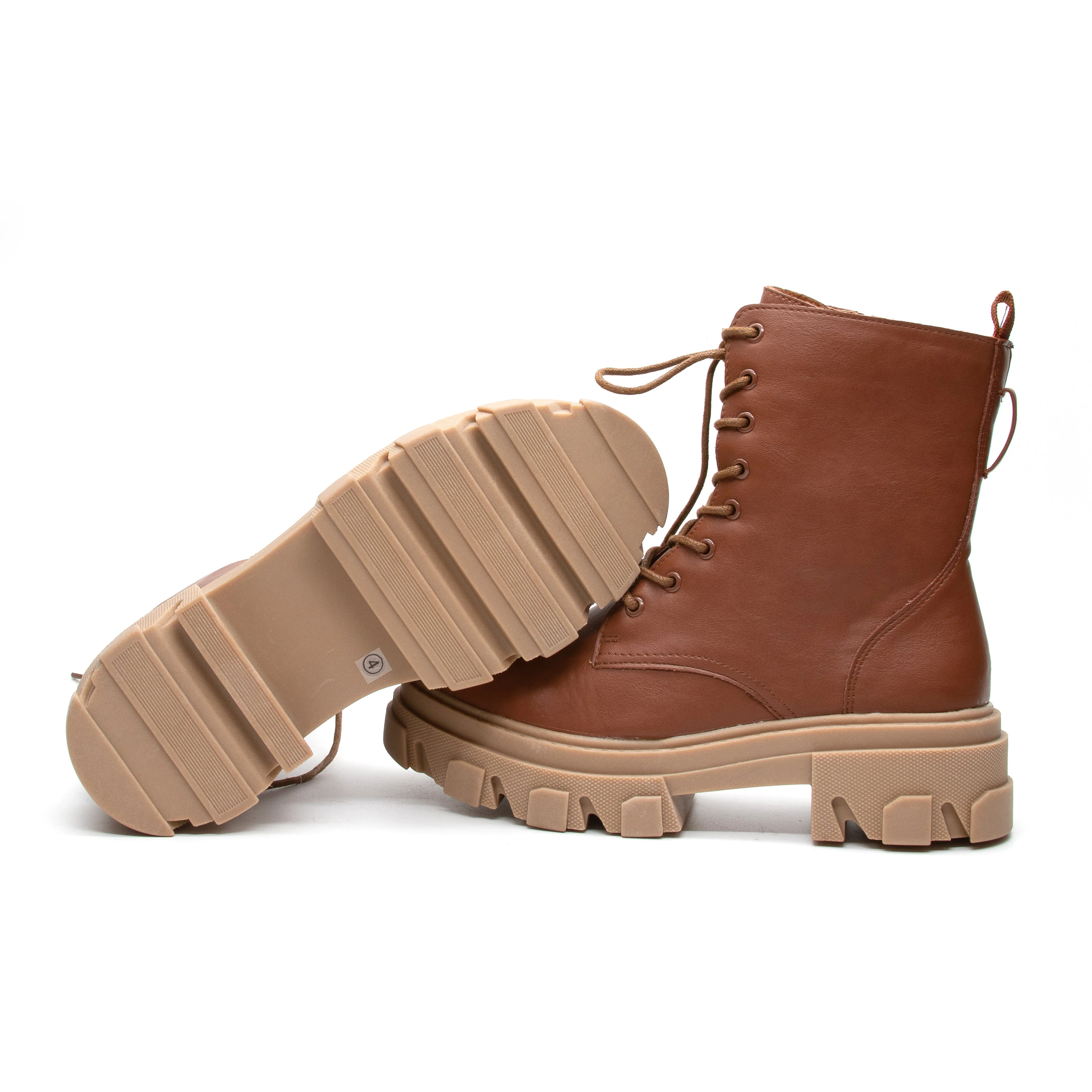 lace-up ankle boots with a chunky lug sole - Image 8