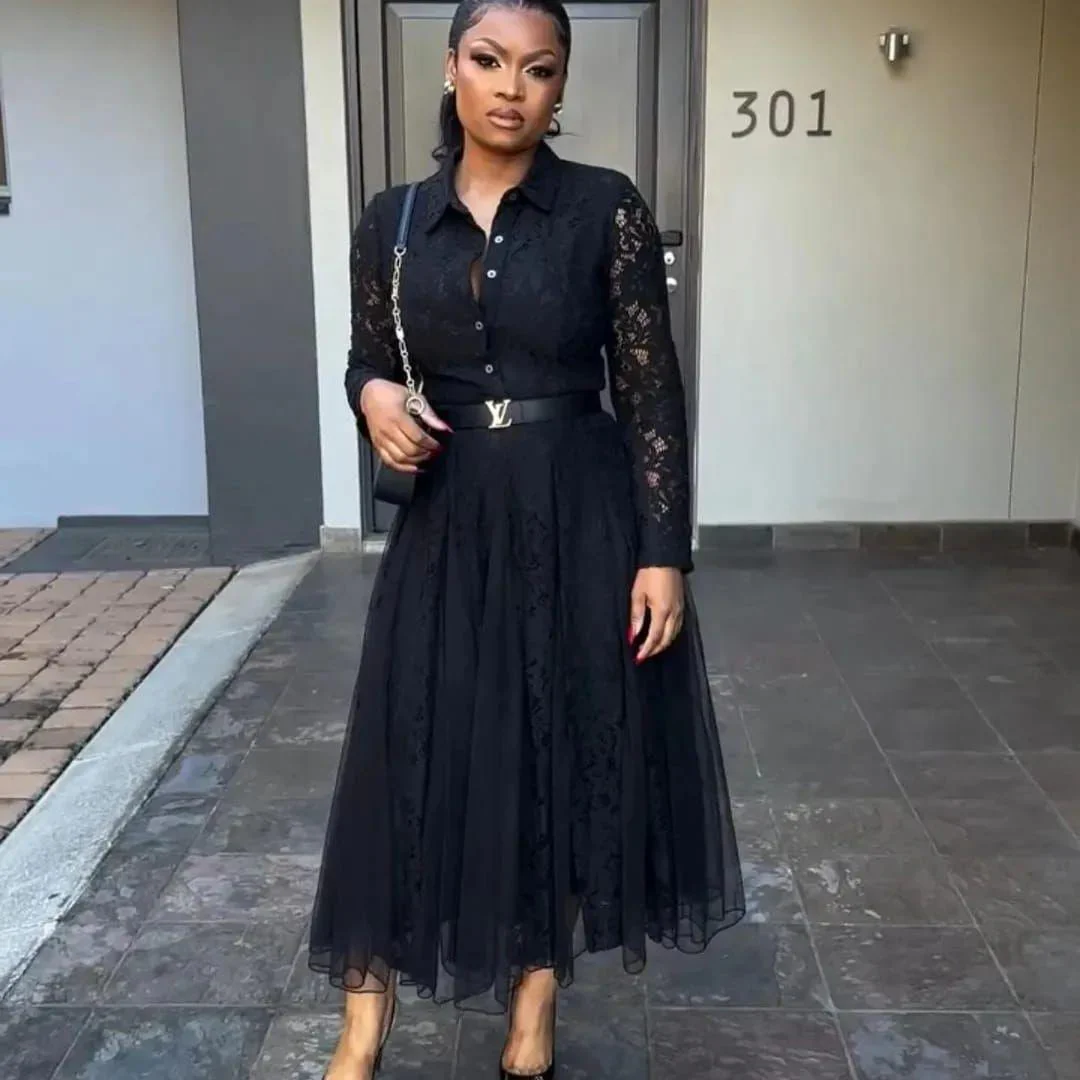 Pleated Lace Vintage Dress - Image 2