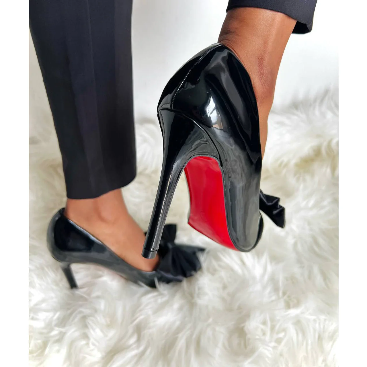 Pointed Toe Bow Knot Glossy High Heel - Image 5