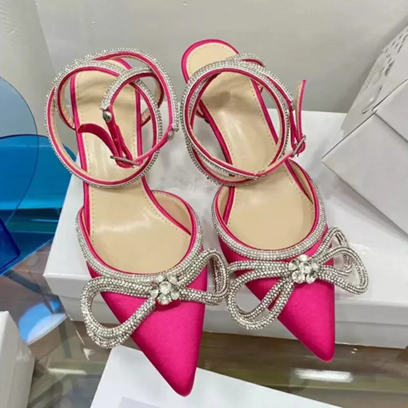 Pointed toe buckel strap high heel - Image 5