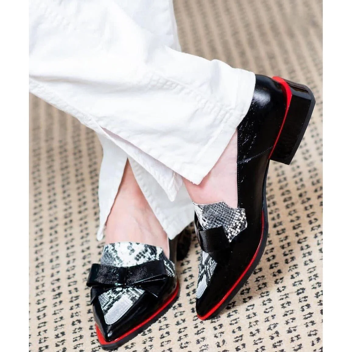 Pointed-toe Chunky Loafer Animal Print Formal Shoes - Image 2