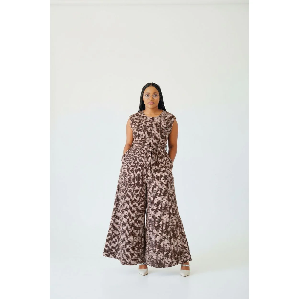 Round Neck Sleeveless Jumpsuit