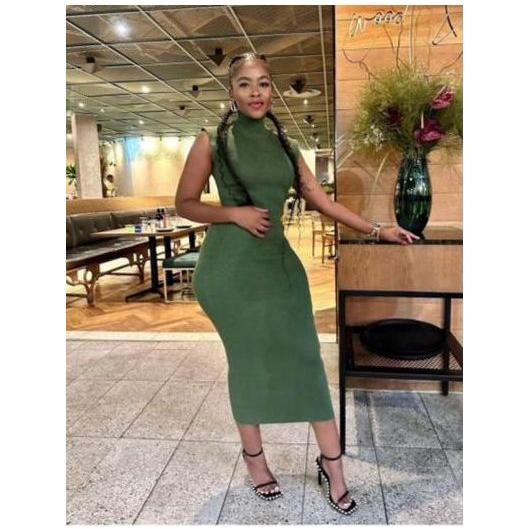 Round Neck Tight Sleeveless Midi Dress. - Image 7