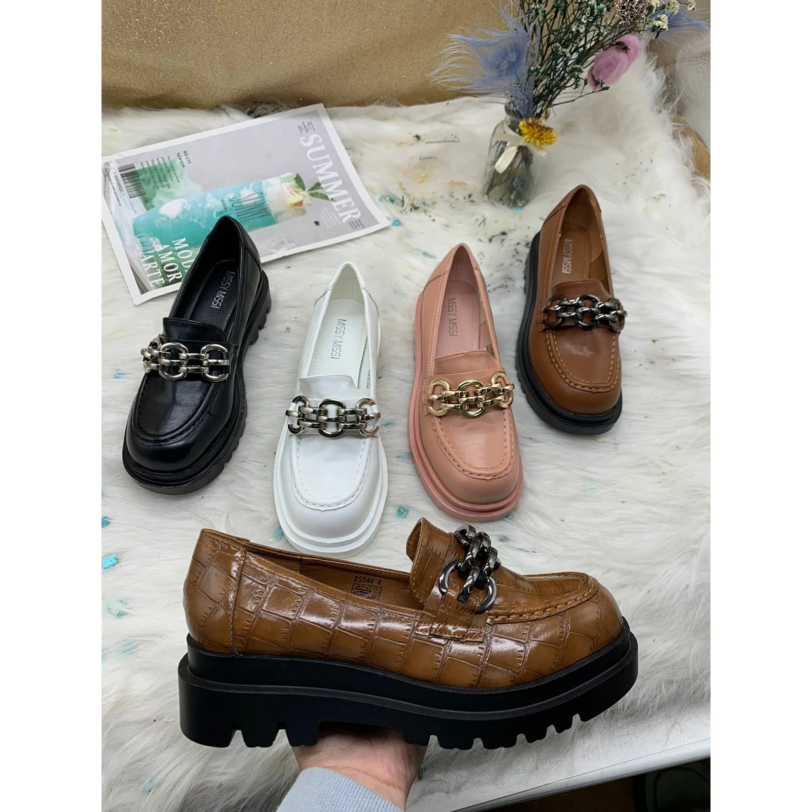 Round Toe Platform Shoes - Image 2
