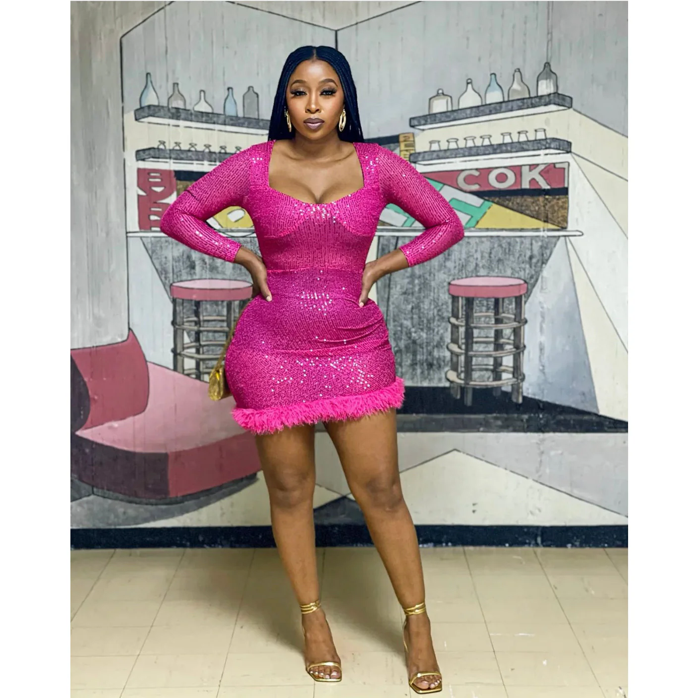 Sequins Feather Detailed Bodycon Mini Dress - Image 4