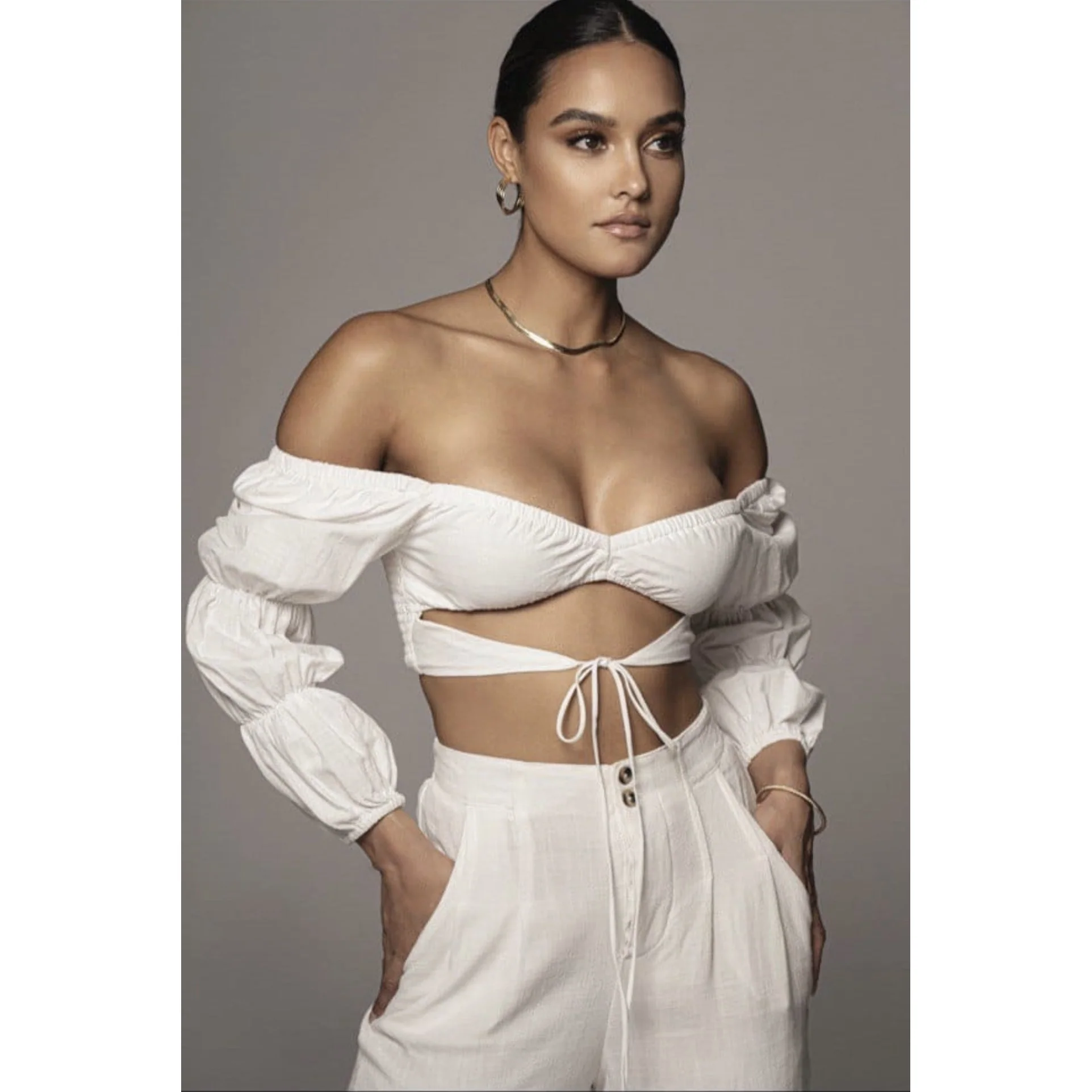 Sexy Long Sleeve V Neck Crop Top - Image 9