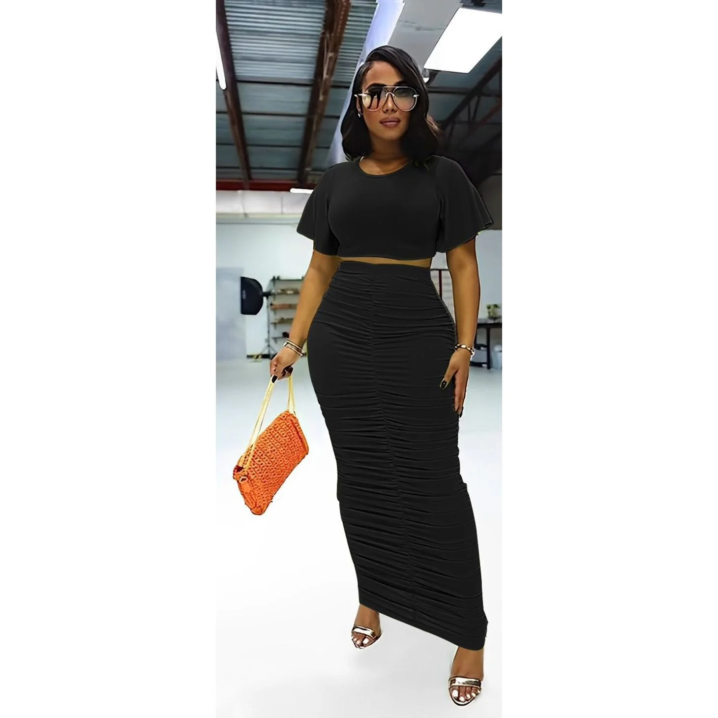 Sexy Short Sleeve Top and Skirt Set - Image 3
