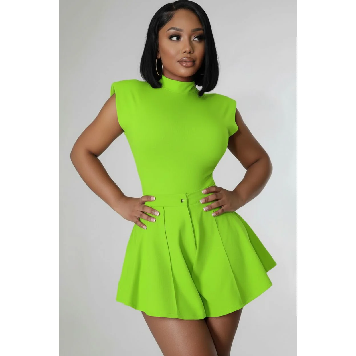Short Sleeve Bodysuit and Short Pant Set - Image 3