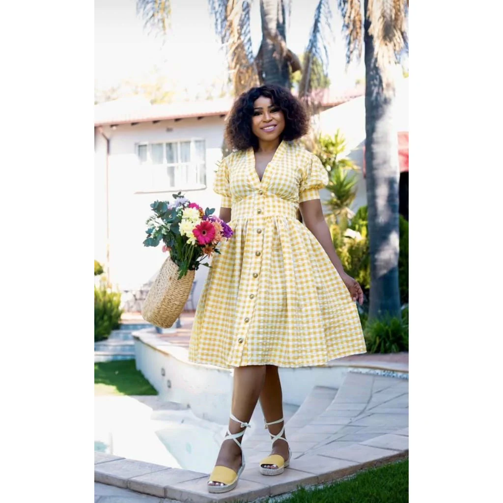 Short Sleeve V Neck Plaid Midi Dress - Image 2