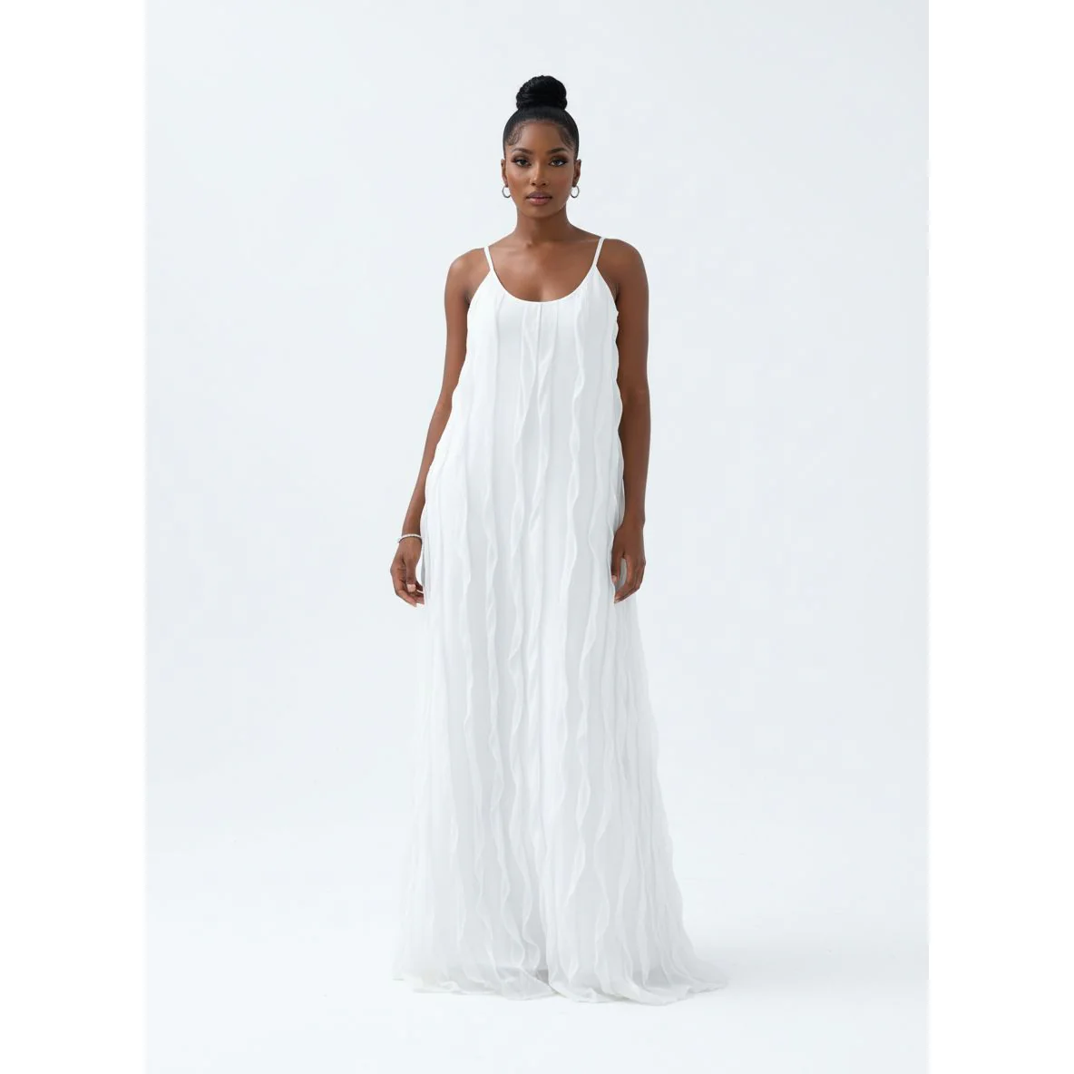 Sleeveless Pleated Solid Colour Maxi Dress - Image 5
