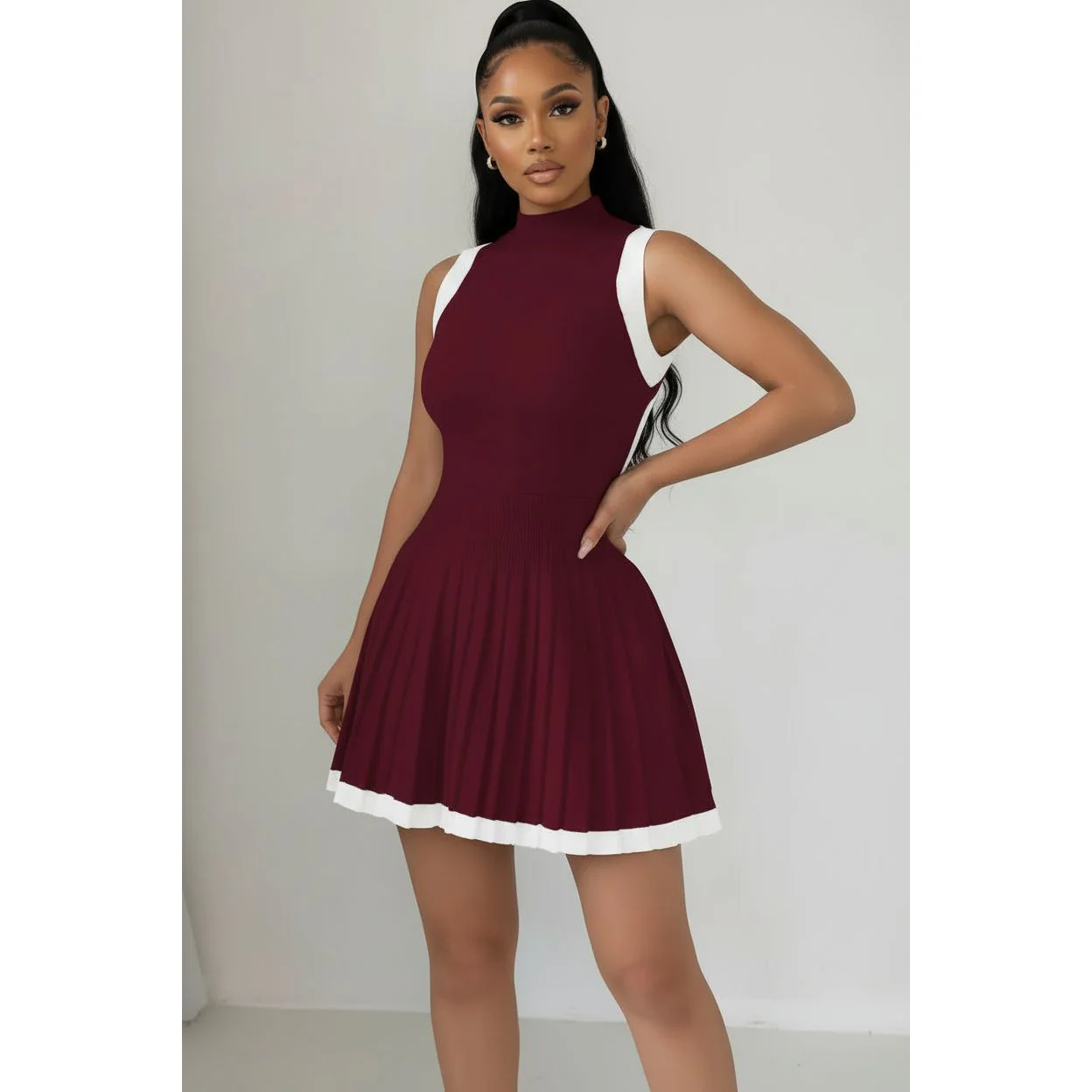 Sleeveless Round Neck Pleated Sweater Dress - Image 3