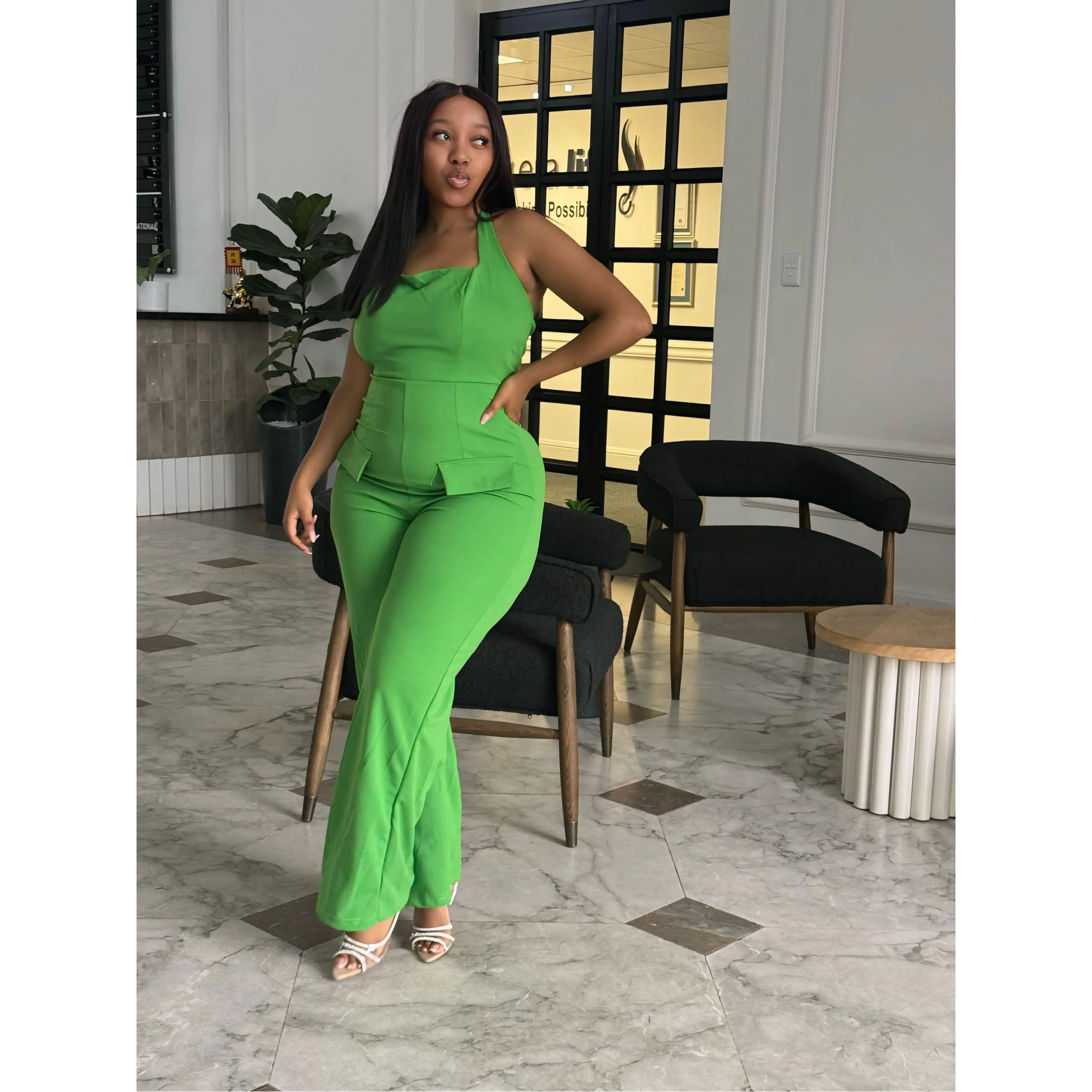 Sleeveless Wide Leg Cargo Jumpsuit. - Image 5