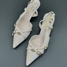 Slingback Kitten Heels Buckle Strap Pumps. - Image 6